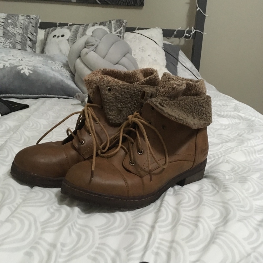 Really cute boots!